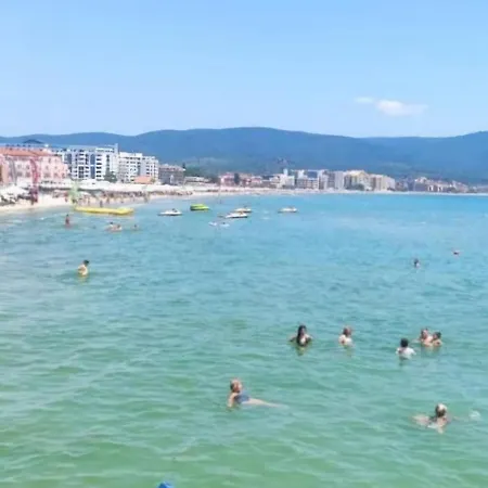 Sunny Sanny Parking Free Apartamento *