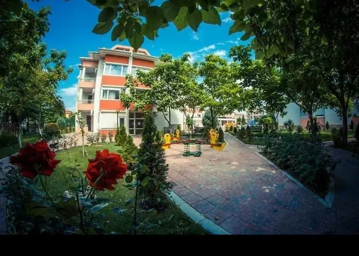 Sunny Sanny Parking Free Apartament *