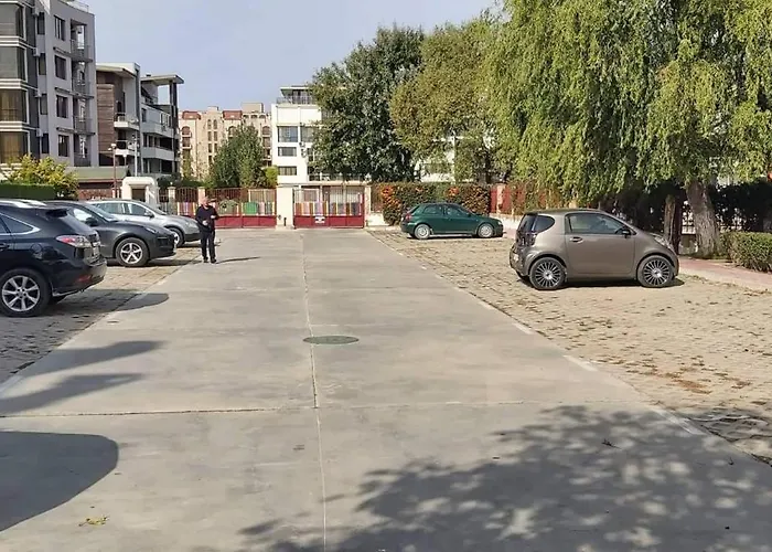 Sunny Sanny Parking Free Apartament *