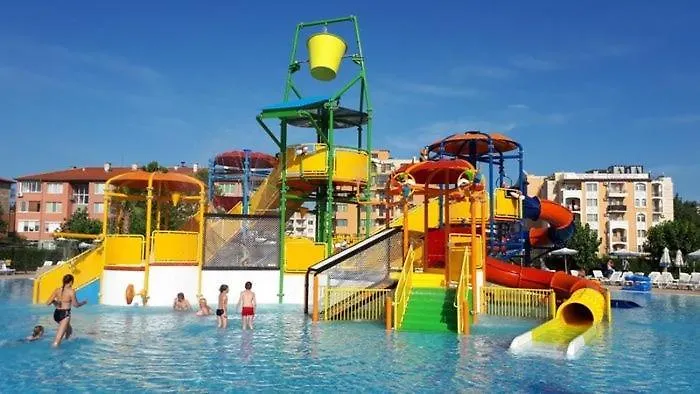 Sunny Sanny Parking Free Apartament *