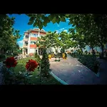 Sunny Sanny Parking Free 아파트 *