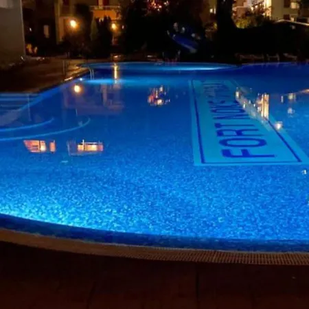 Sunny Sanny Parking Free Σάνι Μπιτς