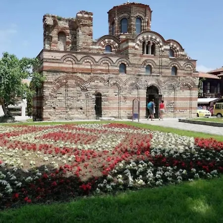 Апартаменти Sunny Sanny Parking Free Сонячний Берег